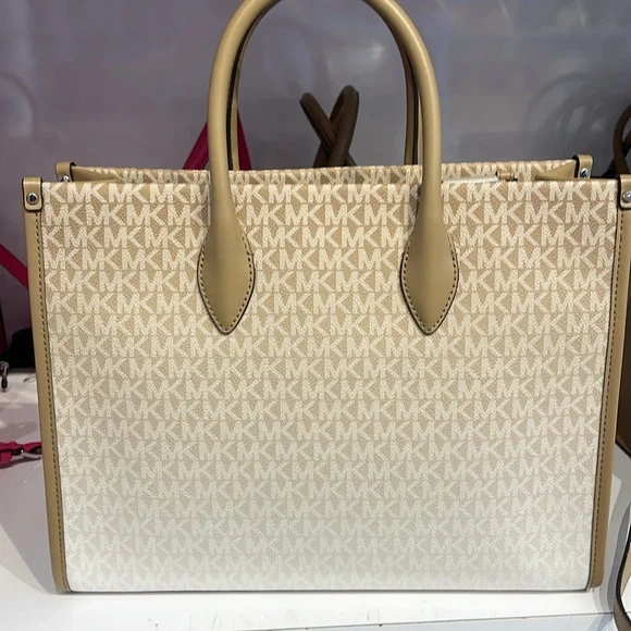 Michael Kors Mirella Medium Ombré Logo EW Tote Bag 
Husk 
NWT - Picture 7 of 13